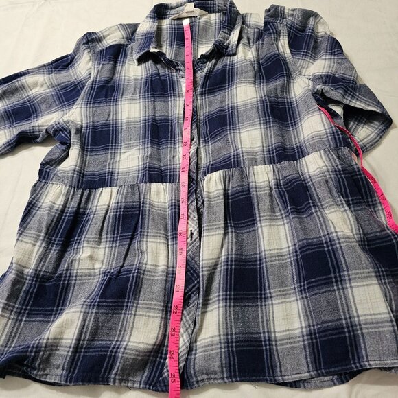 Vanilla Star Women's Plaid Button-Down Peplum Shirt Sz XL Soft Comfortable Style - Picture 8 of 9